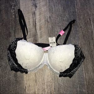 PINK Victoria's Secret Lace Bra NWT